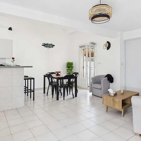 Maison 3 Climatisee Proche - Fr-1-423-327 בית נופש *